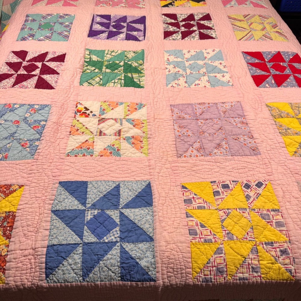 Vtg Hand Quilted Patchwork Star Quilt Pink Multi Color 80x88 Blanket FLAW CUTTER